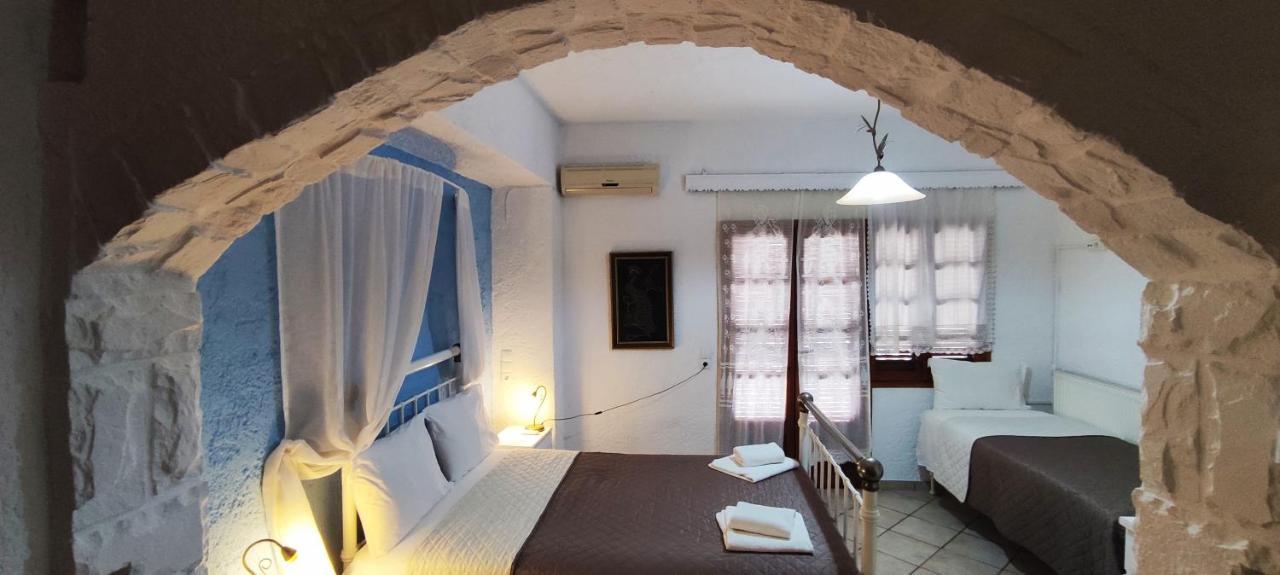 Keramos Hotel Zaros Exterior photo