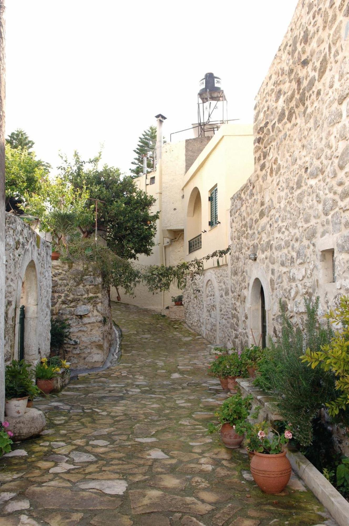 Keramos Hotel Zaros Exterior photo